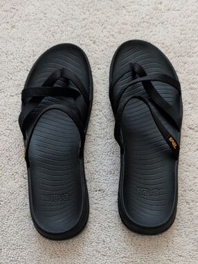 NWOT Teva Tirra Traveler Flip Side Sandal Size 8